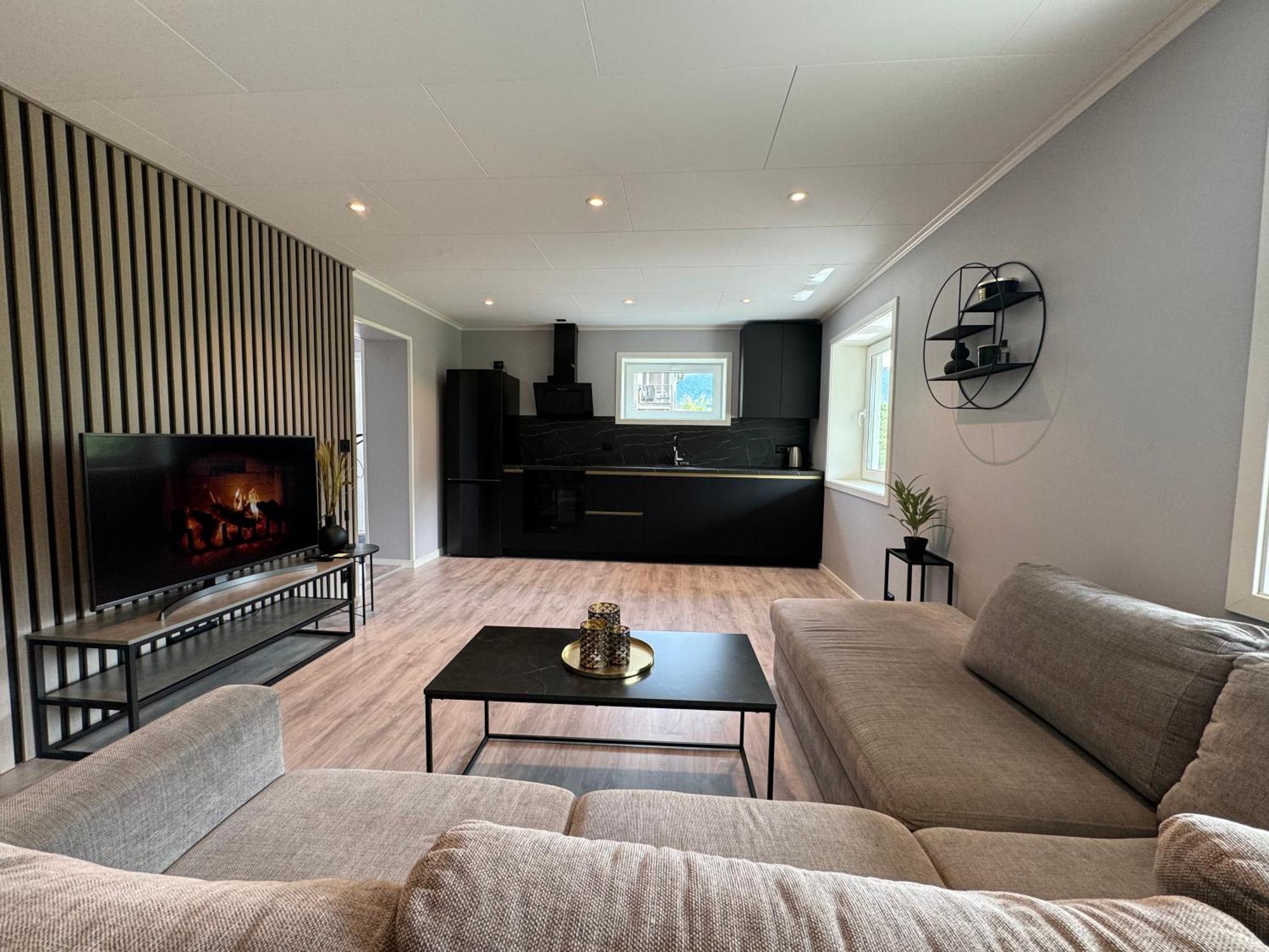 Dalen Apartment Stranda  Bagian luar foto